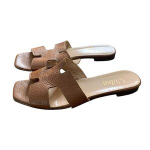 L'idea by Lori Brown Women's Cutout Leather Sandal Size 39/8.5 US Made in Italy